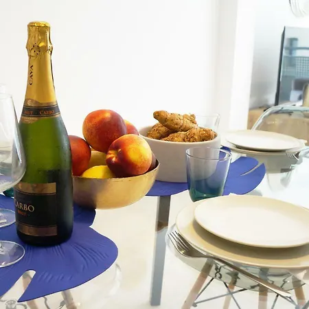 Matilda On The Apartamento Sitges