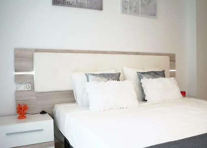 Matilda On The 锡切斯