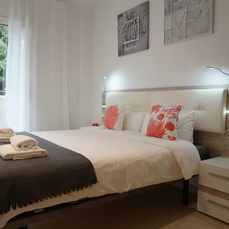 Matilda On The Sitges