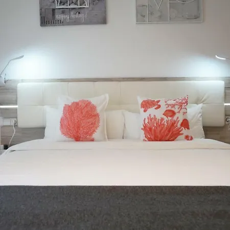 Matilda On The * Sitges